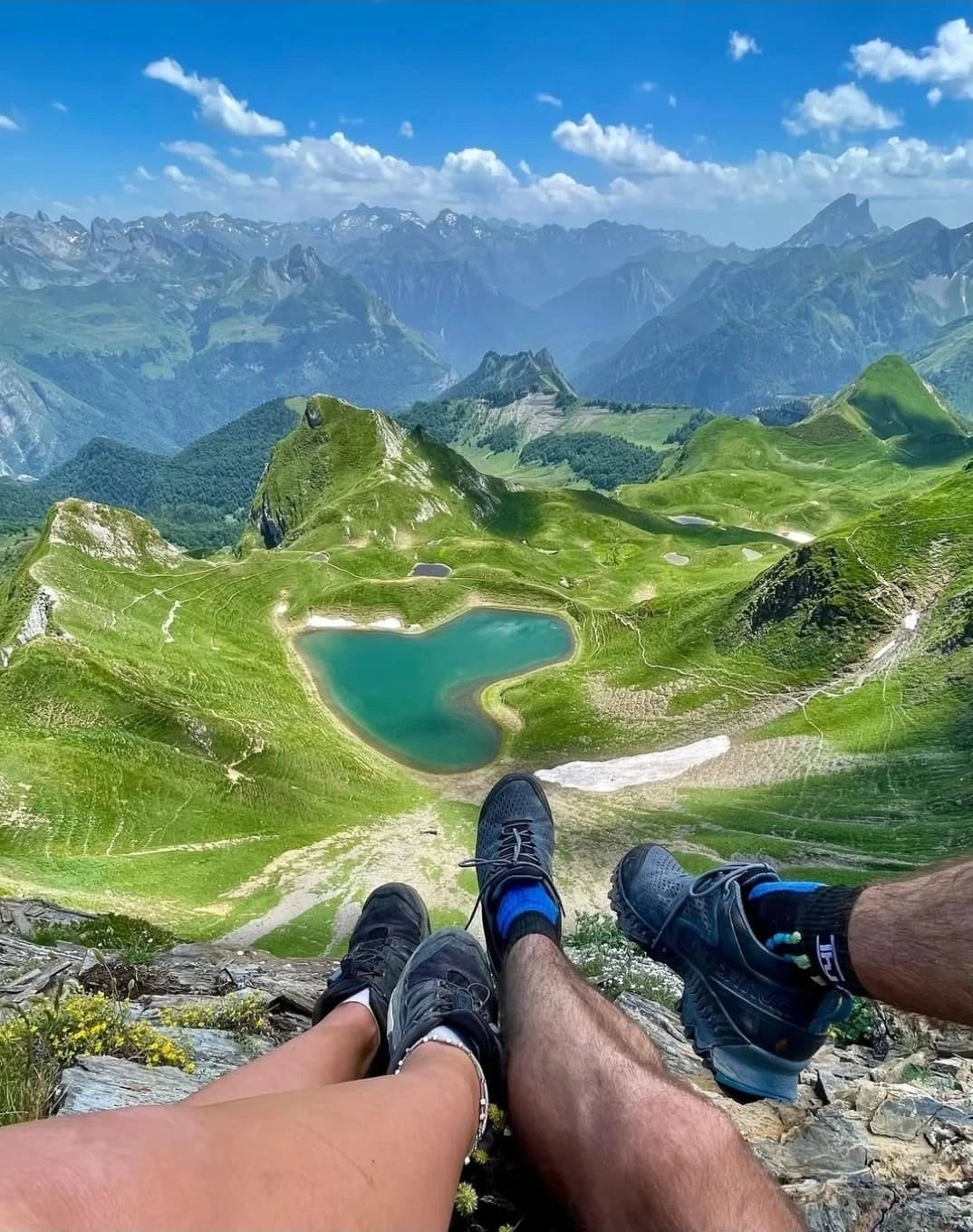TOP 10 Rando randonnée 
meilleur rando
Pyrénées atlantique 
lac du montagnon

https://www.instagram.com/jpeuxpasjairando/

@jpeuxpasjairando
Montagne rando randonnée nature outdoor

https://www.instagram.com/p/CfBTT8lD2vr/?img_index=1