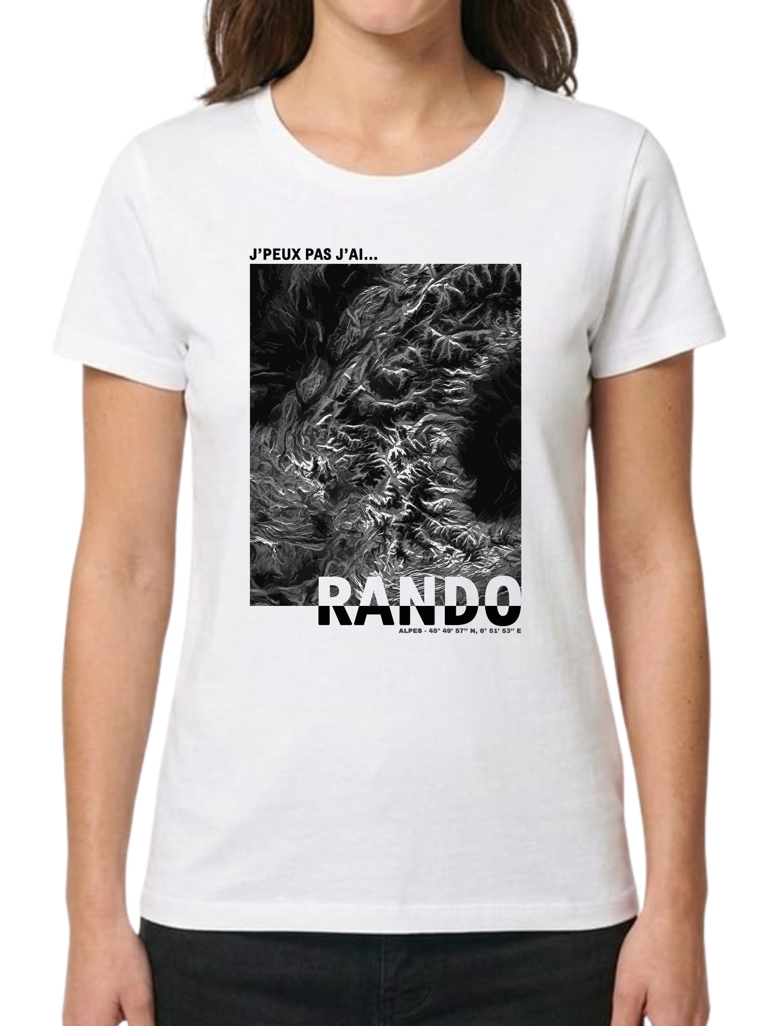 T-shirt blanc "J'peux pas j'ai Rando" avec vue satellite des Alpes en noir et blanc et coordonnées GPS.