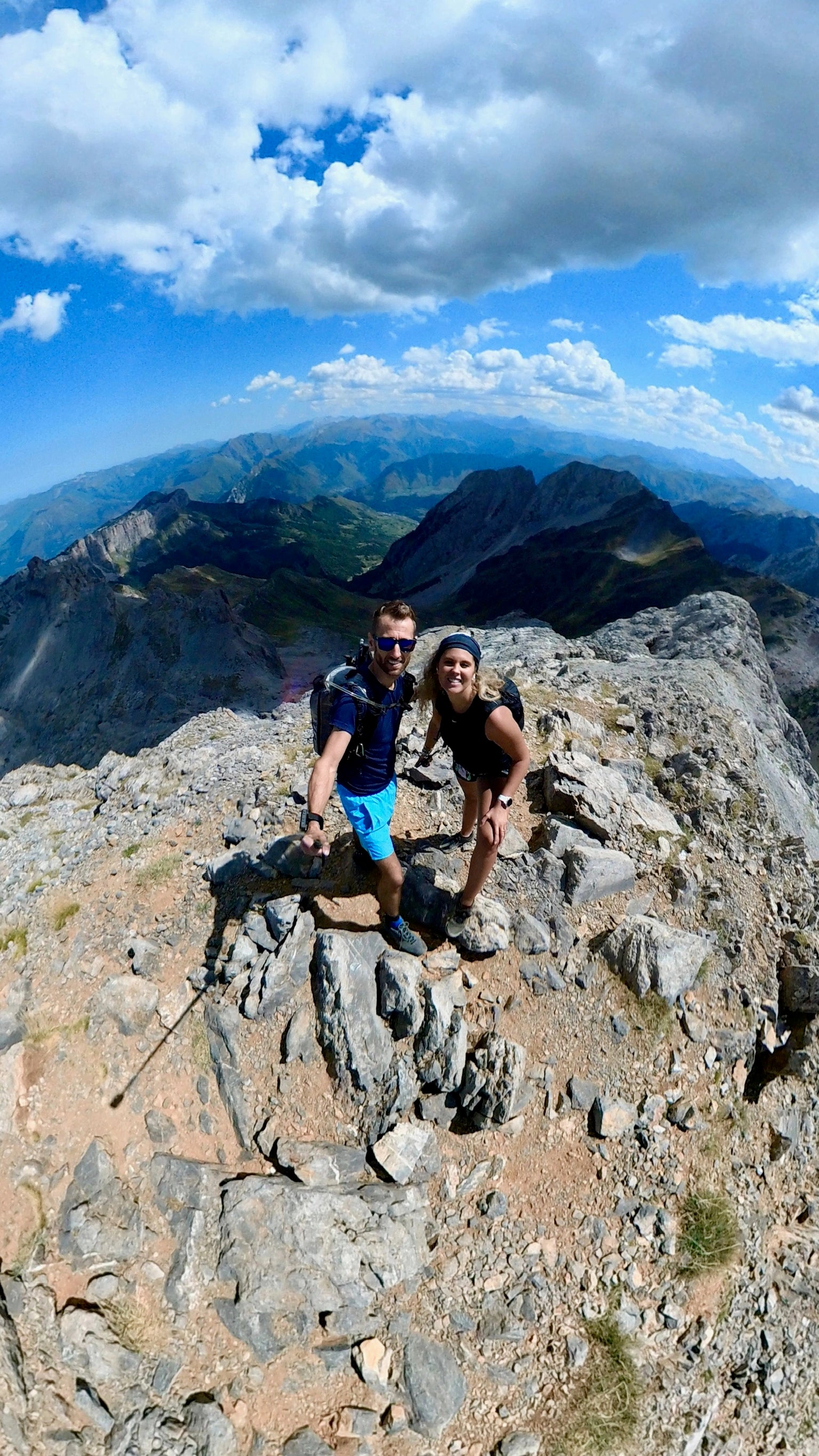TOP 10 Rando randonnée 
meilleur rando
Pyrénées atlantique 
pic anie

https://www.instagram.com/jpeuxpasjairando/

@jpeuxpasjairando
Montagne rando randonnée nature outdoor
